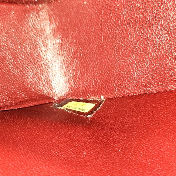 Chanel Classic Double Flap Lambskin Small SHW Authentic - Picture 6 of 15